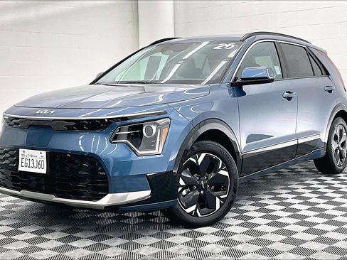 Used 2025 Kia Niro Wind image 12