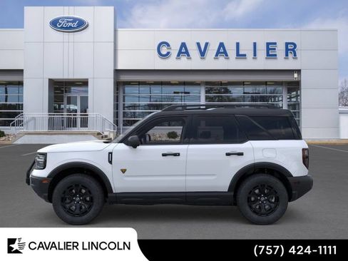 Used 2025 Ford Bronco Sport Badlands w/ Sasquatch Badlands Package AWD/4WD image 3