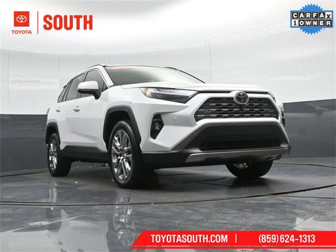 Used 2024 Toyota RAV4 Limited image 48