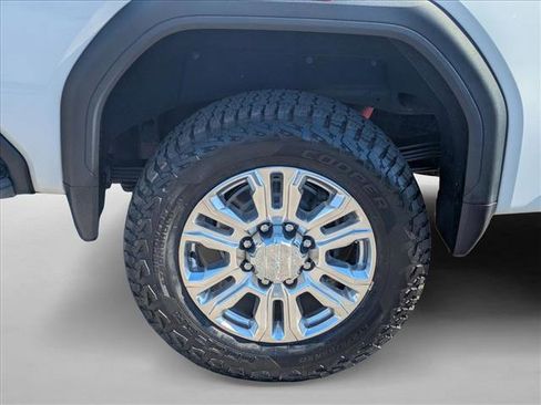 Used 2021 GMC Sierra 2500 Denali w/ Denali Ultimate Package image 25