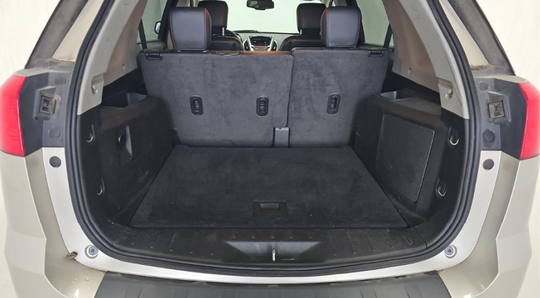 Used 2015 GMC Terrain SLT w/ Chrome Edition FWD image 8