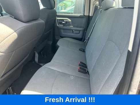 Used 2024 RAM 1500 Classic SLT AWD/4WD image 18