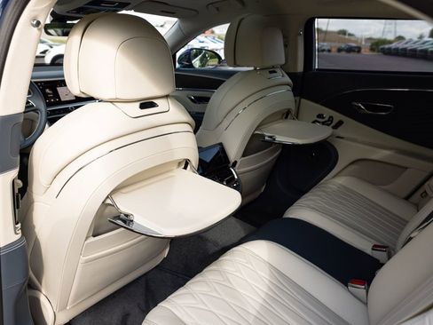New 2026 Bentley Flying Spur Plug-In Hybrid AWD/4WD image 59