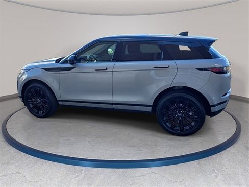 Used 2024 Land Rover Range Rover Evoque S image 9