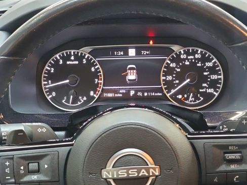 Used 2023 Nissan Pathfinder SL image 19