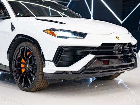 Used 2023 Lamborghini Urus S AWD/4WD image 5