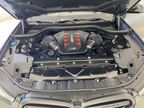 Used 2024 BMW X5 M Competition w/ Executive Package image 33