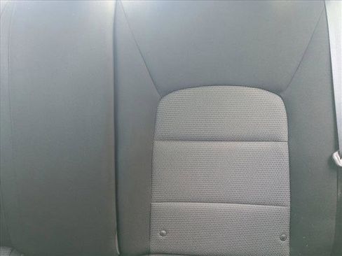 Used 2017 Kia Forte LX image 12