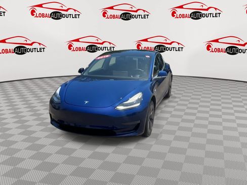 Used 2019 Tesla Model 3 Standard Range Plus RWD image 3