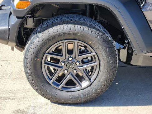 New 2026 Jeep Wrangler Sport AWD/4WD image 11