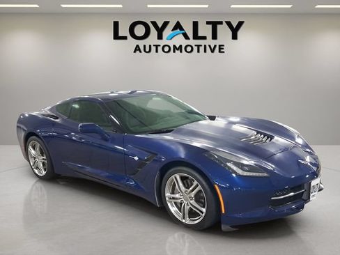 Used 2017 Chevrolet Corvette Stingray Coupe w/ Battery Protection Package RWD image 7