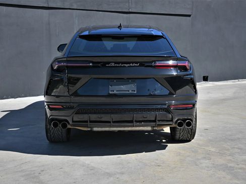 Used 2020 Lamborghini Urus AWD/4WD image 6