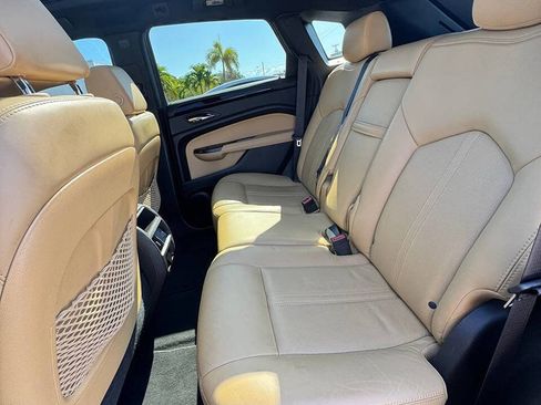 Used 2015 Cadillac SRX Luxury w/ Driver Awareness Package FWD image 12