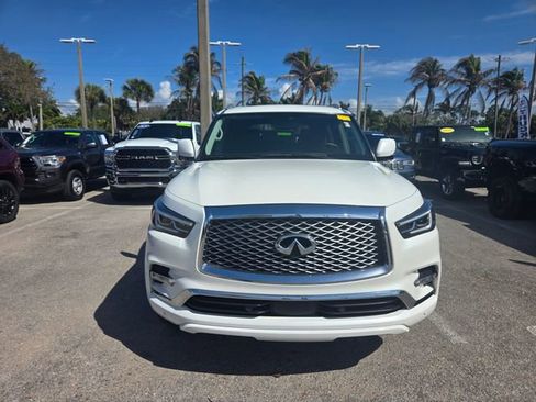 Used 2023 INFINITI QX80 Luxe w/ Cargo Package image 2