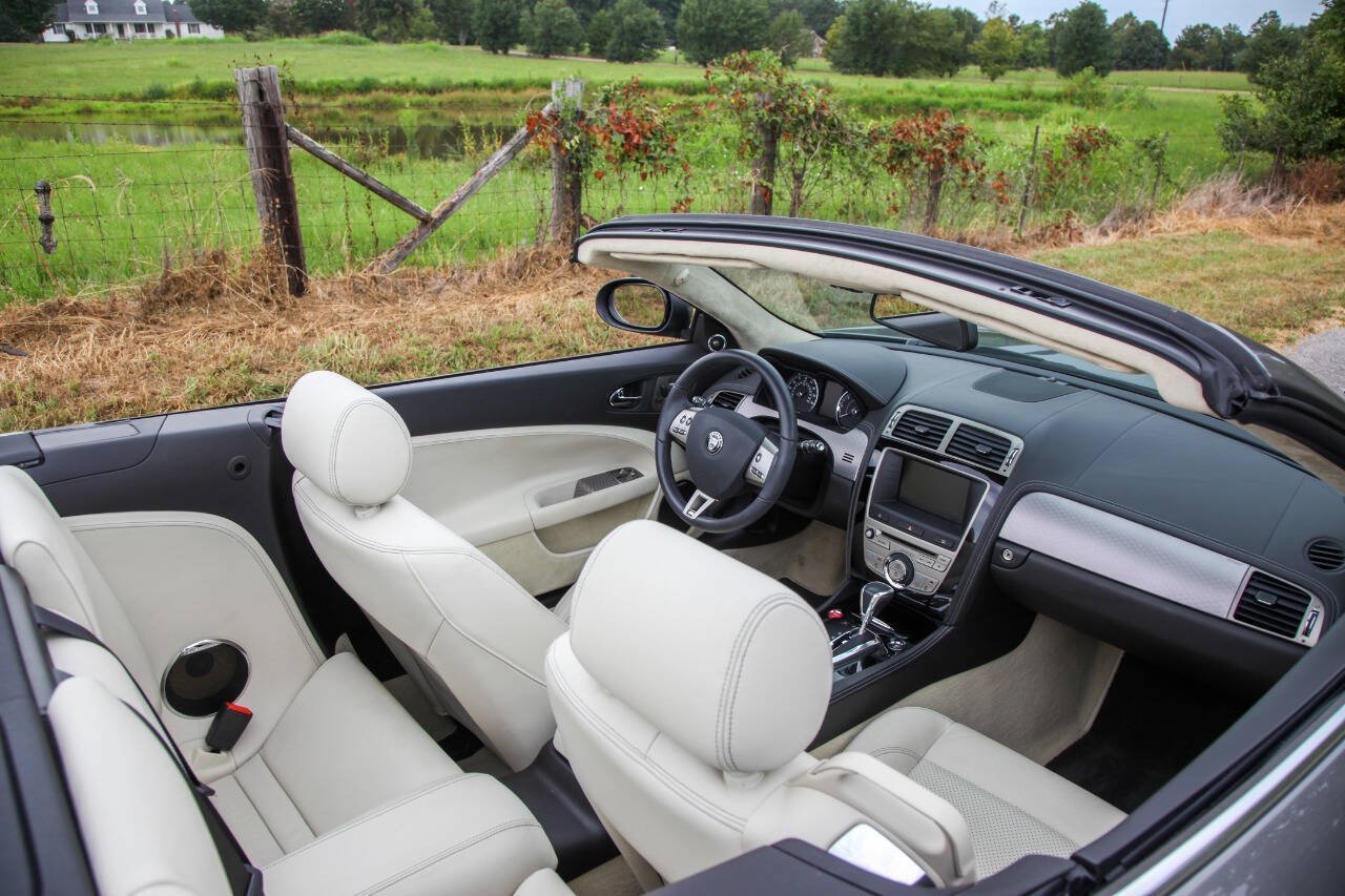 Used 2009 Jaguar XKR R RWD image 20
