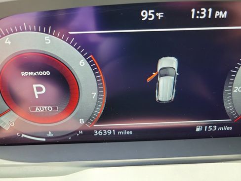 Used 2022 Nissan Rogue Platinum w/ Head-Up Display Package image 26