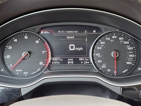 Used 2017 Audi Q7 3.0T Premium image 27