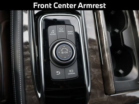 Used 2024 Nissan Armada Platinum w/ Captain's Chairs Package AWD/4WD image 20