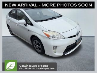Used 2012 Toyota Prius Four w/ Deluxe Solar Roof Pkg FWD video 1