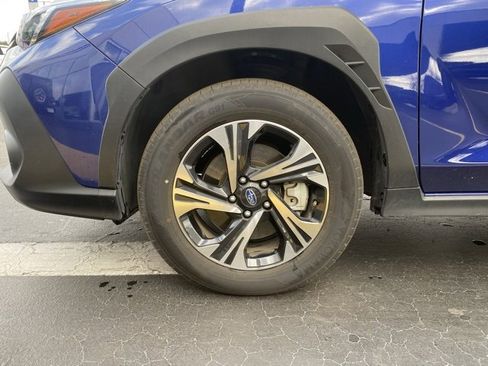 Used 2024 Subaru Crosstrek 2.0i Premium image 10