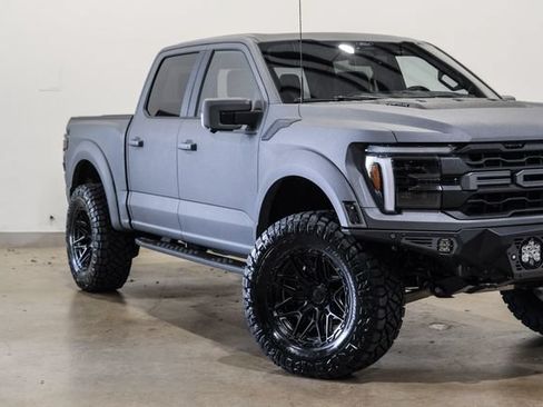 Used 2026 Ford F150 Raptor AWD/4WD image 25