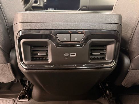 Used 2023 GMC Sierra 1500 AT4 w/ AT4 Preferred Package image 24