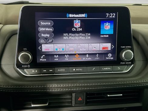 Used 2023 Nissan Rogue SV FWD image 17