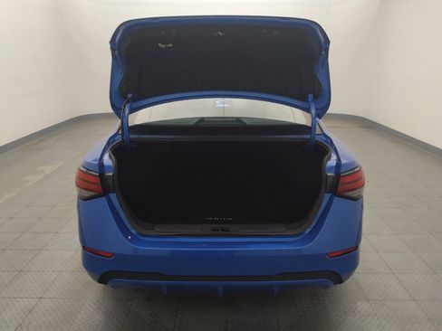Used 2025 Nissan Sentra SV FWD image 29
