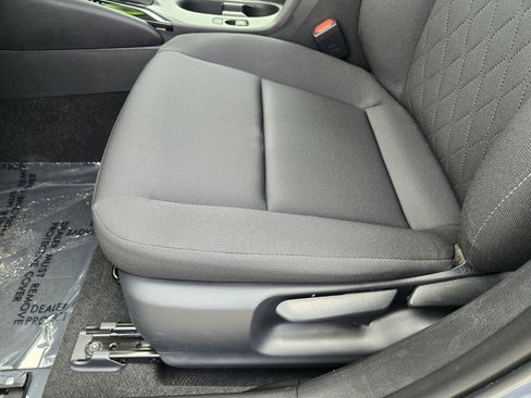 Used 2024 Toyota Corolla LE FWD image 15