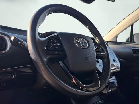 Used 2021 Toyota Prius Prime LE image 28