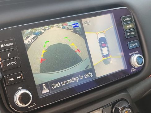 Certified 2023 Nissan Kicks SR w/ SR Premium Package FWD image 25