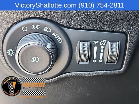 Certified 2024 Jeep Compass Latitude AWD/4WD image 16