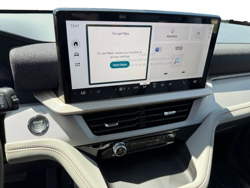 New 2026 Ford Explorer Active image 12