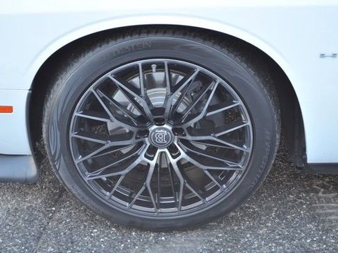 Used 2022 Dodge Challenger R/T image 13