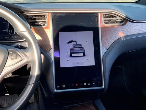 Used 2020 Tesla Model X Long Range image 8