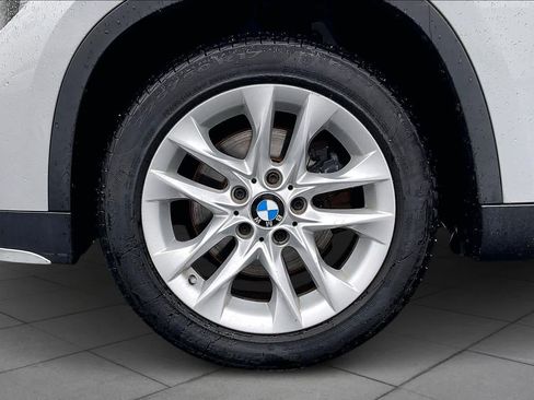 Used 2015 BMW X1 xDrive28i image 11