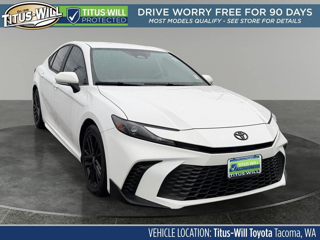 Used 2026 Toyota Camry SE FWD image 1