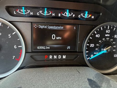 Used 2020 Ford Expedition XLT w/ FX4 Off-Road Package AWD/4WD image 11