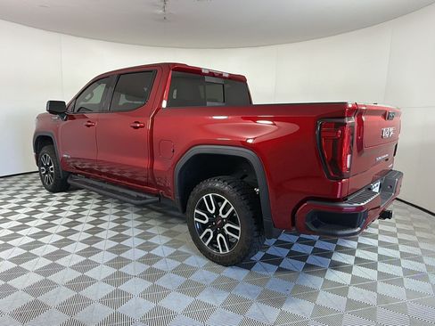 Used 2024 GMC Sierra 1500 AT4 w/ Technology Package AWD/4WD image 3