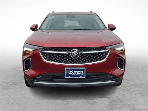 Used 2023 Buick Envision Avenir image 2