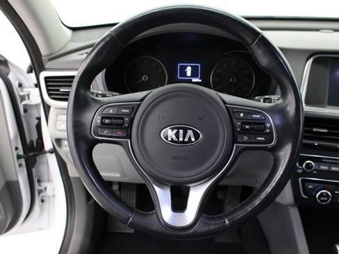 Used 2016 Kia Optima EX w/ Premium Package FWD image 12