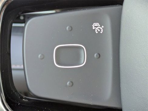 New 2025 Lincoln Nautilus Premier w/ Jet Appearance Package image 24