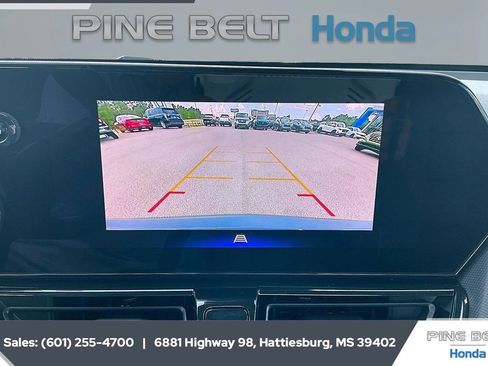 Used 2025 Chevrolet TrailBlazer RS w/ Convenience Package FWD image 15