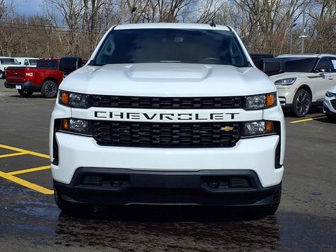 Used 2020 Chevrolet Silverado 1500 Custom w/ Custom Value Package image 20