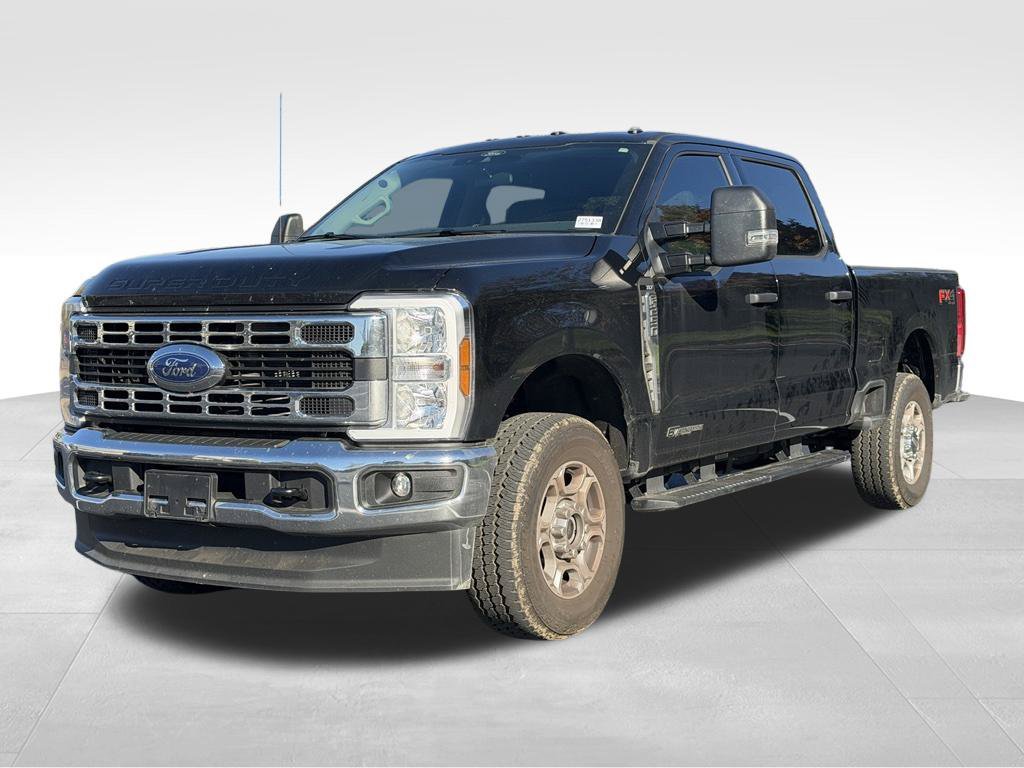 Used 2026 Ford F250 XLT w/ FX4 Off-Road Package AWD/4WD image 3