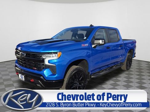 New 2025 Chevrolet Silverado 1500 LT Trail Boss w/ LT Trail Boss Premium Package AWD/4WD image 1