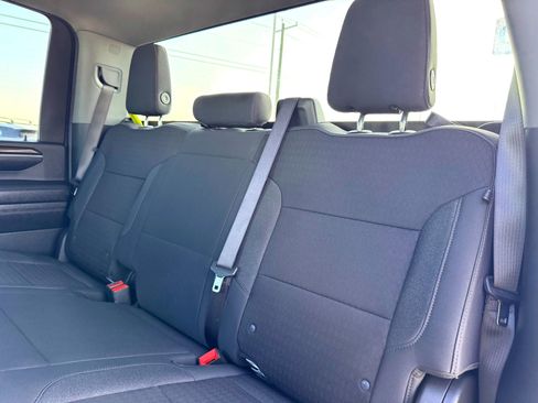 Used 2024 Chevrolet Silverado 2500 LT image 16