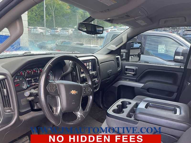 Used 2016 Chevrolet Silverado 2500 LT w/ LT Convenience Package AWD/4WD image 2