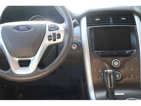 Used 2014 Ford Edge SEL w/ Equipment Group 205A FWD image 10