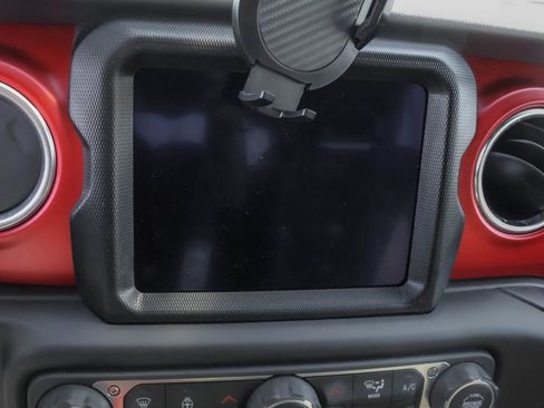 Used 2023 Jeep Wrangler Unlimited Rubicon w/ Xtreme 35 Tire Package AWD/4WD image 23